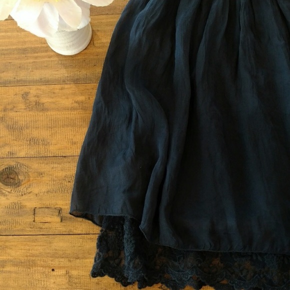 Carla Conti Silk Skirt size Small - Picture 2 of 4